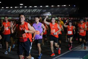 BIB: 2193, 26071, 27460, 827, 0842, 27555
                            <button type="button" onclick="openModal(11468812)" class="btn btn-primary btn-sm float-right btn-popup" data-toggle="modal" data-target=".modal-high-quality">
                        <i class="fas fa-shopping-cart"></i> Add to Cart
                    </button>
                                            <button type="button" onclick="isThisMe(11468812, true)" class="btn btn-success btn-sm float-right btn-popup btn-isme hidden" data-toggle="tooltip" data-placement="bottom" title="นี่คือรูปของคุณใช่ไหม คลิกที่นี่เพื่อเอาเข้าอัลบั้ม">
                        <i class="fas fa-plus"></i> Add to album
                    </button>
                    <button type="button" onclick="isThisMe(11468812, false)" class="btn btn-warning btn-sm float-right btn-popup btn-isnotme hidden">
                        <i class="fas fa-ban"></i> Remove from album
                    </button>